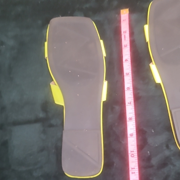 Fashion Brand Women's Lime Green EU 43 US 11/12 Sandals - Picture 3 of 6